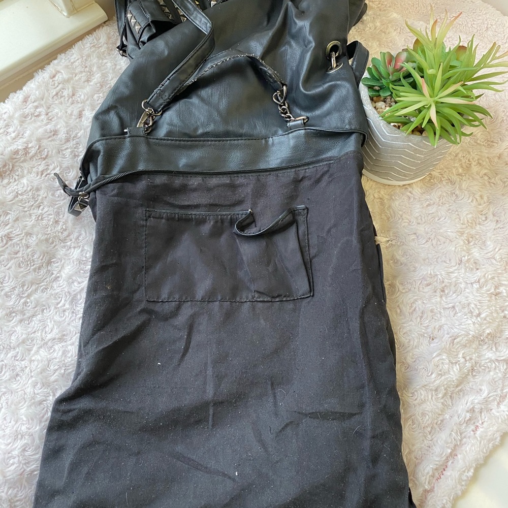 Beautiful Long Black Leather Purse with Studs - Picture 5 of 5